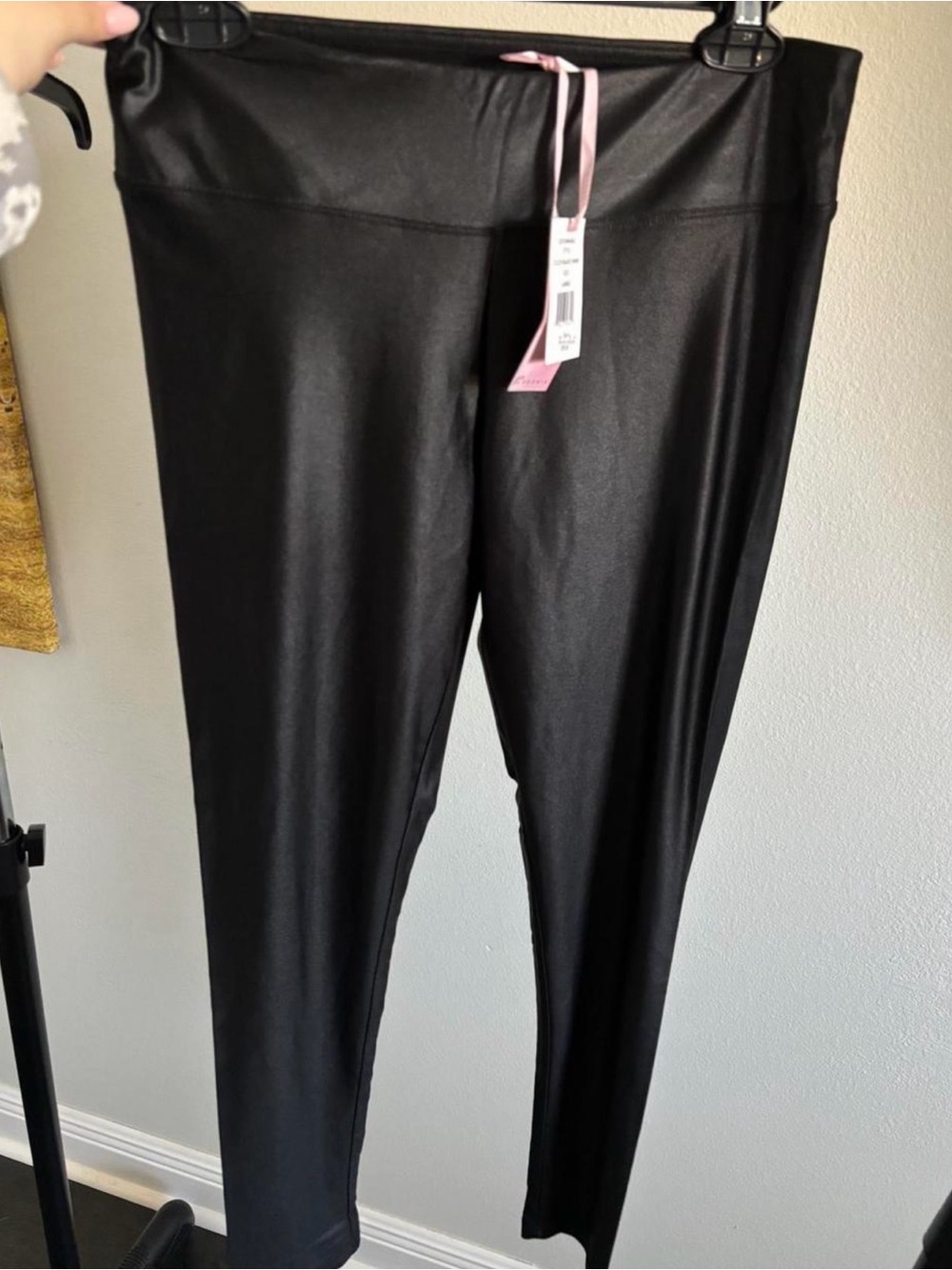Fornia Back shiny leggings